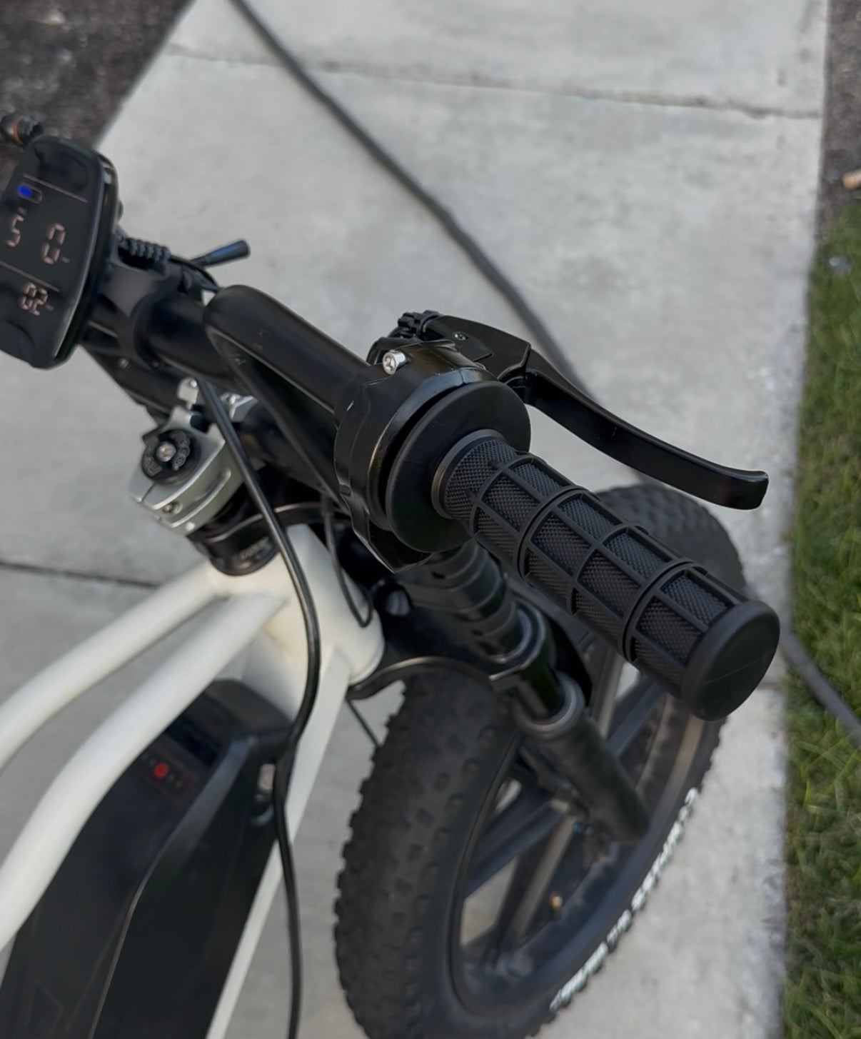 TST Throttle + Baja Light Bundle