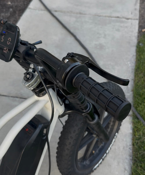 TST Surron Style Throttle